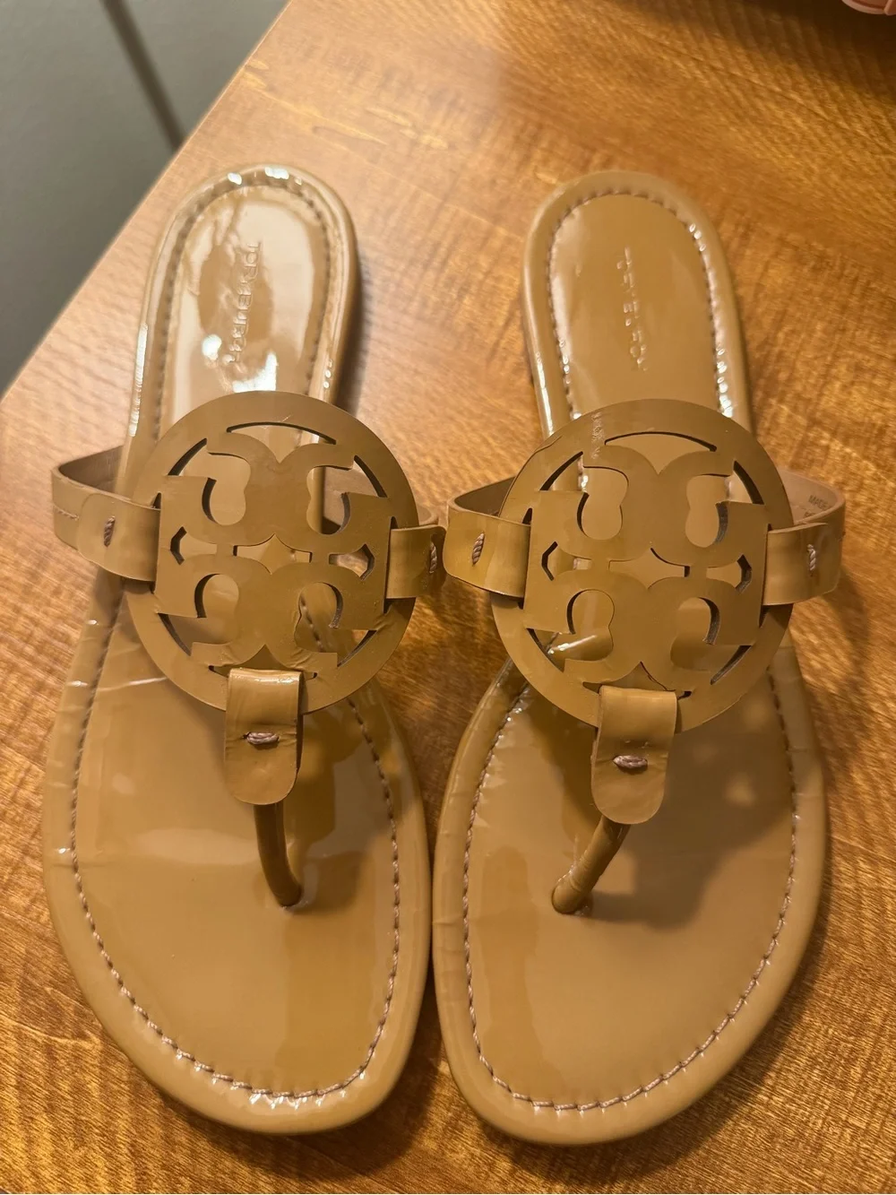 Tory Burch Camel Patent Miller Logo Thong Sandals